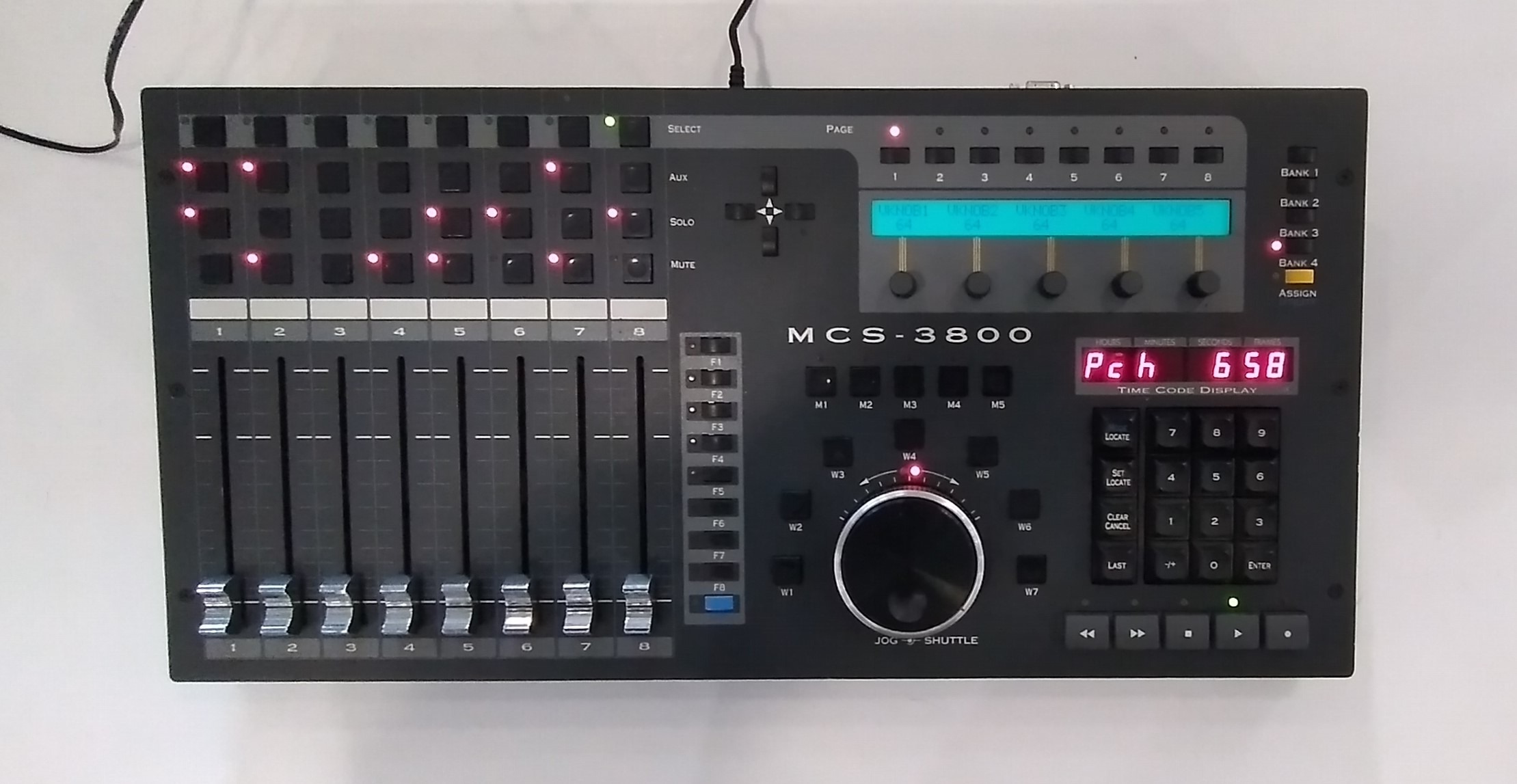 JL-Cooper MCS-3800 – MIDI/RS-232 vezérlő