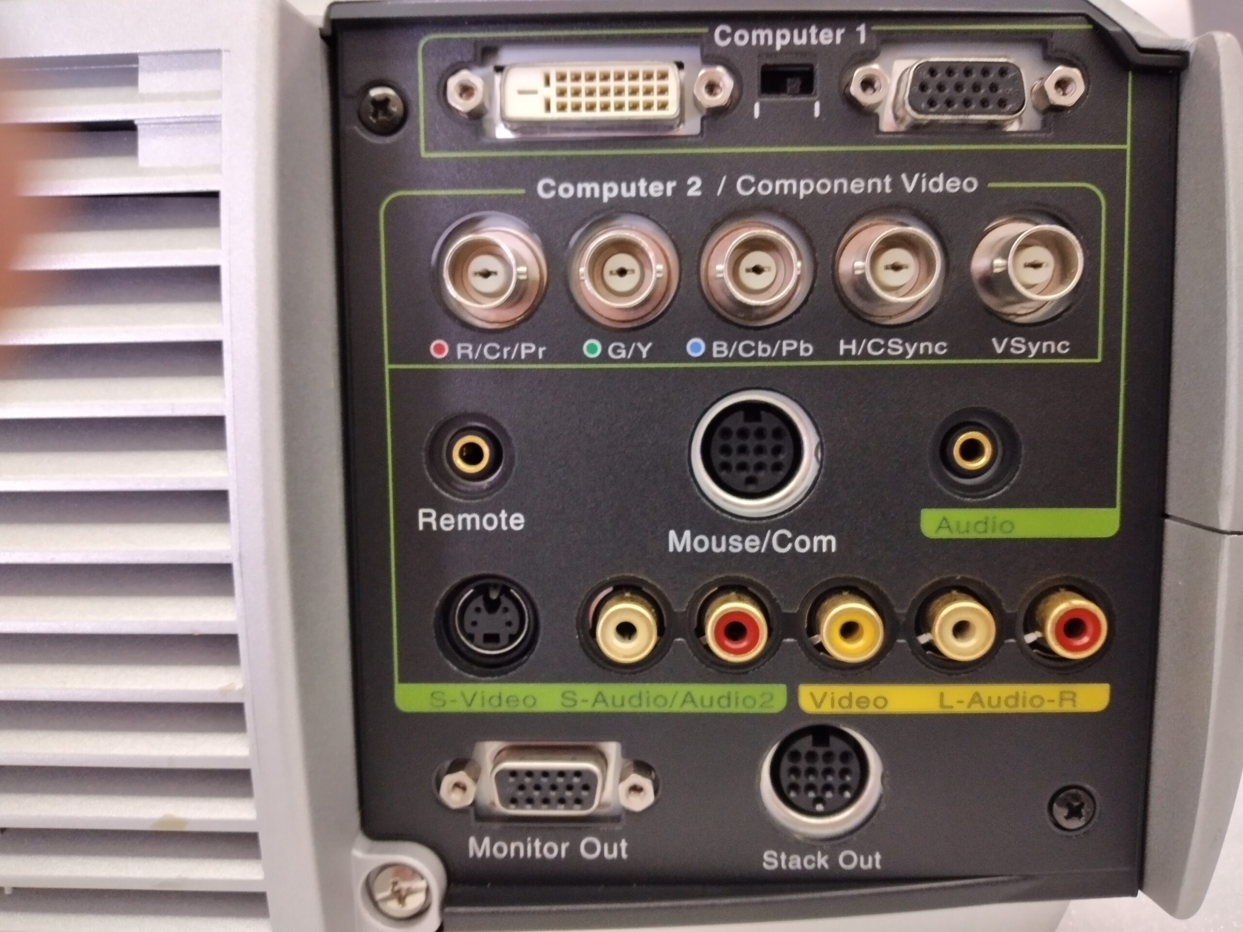 EPSON EMP8100 projektor - Image 4