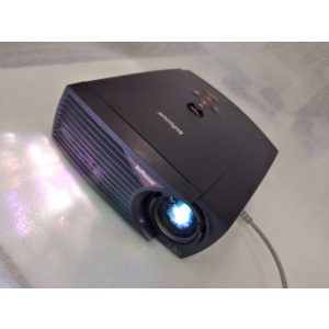InFocus LP420 prjektor