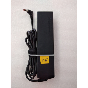 Lenovo ADP-90DD B notebook töltő 20V – 4,5A (7)