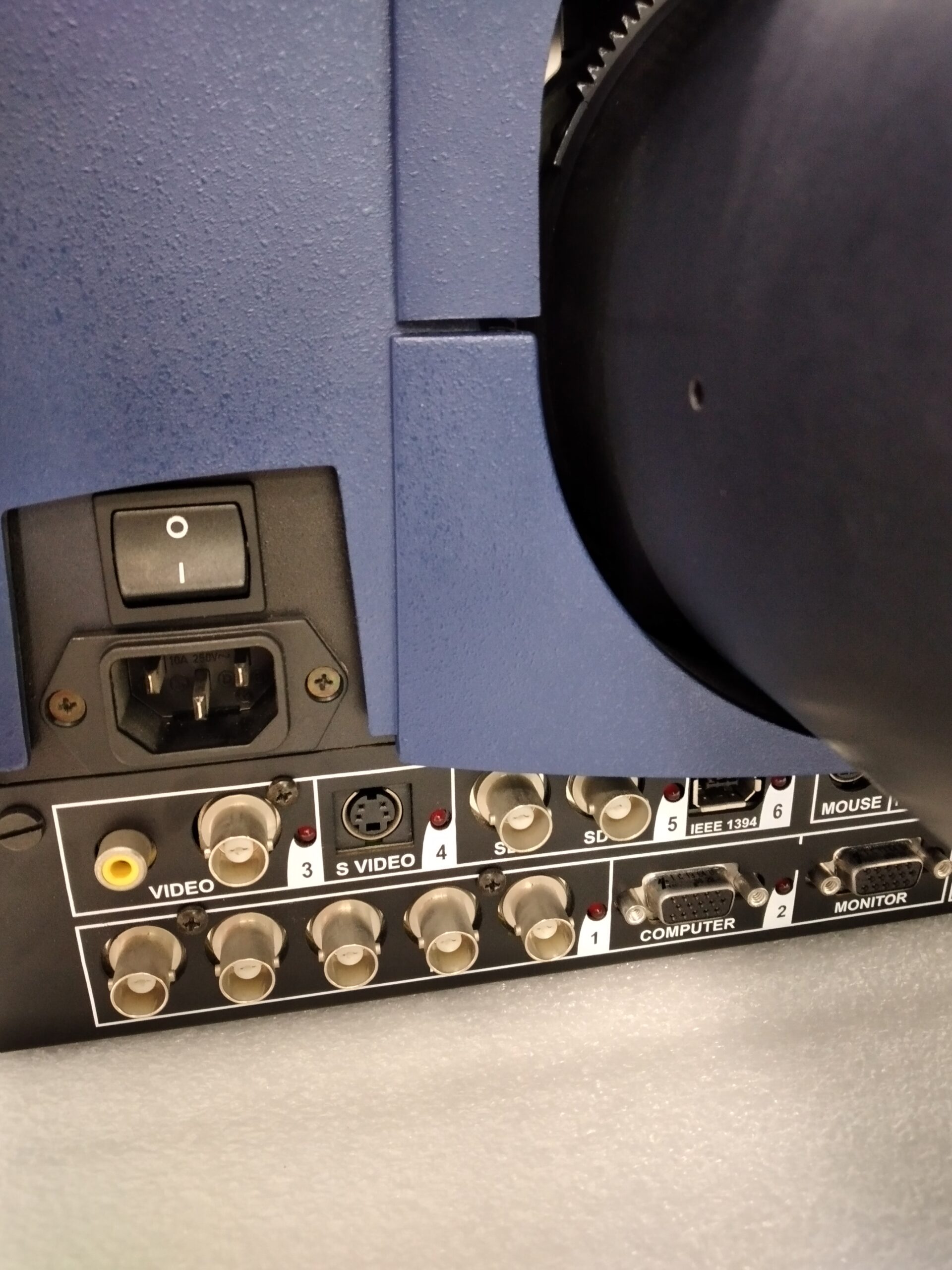 Barco Reality 6500 projektor - Image 8
