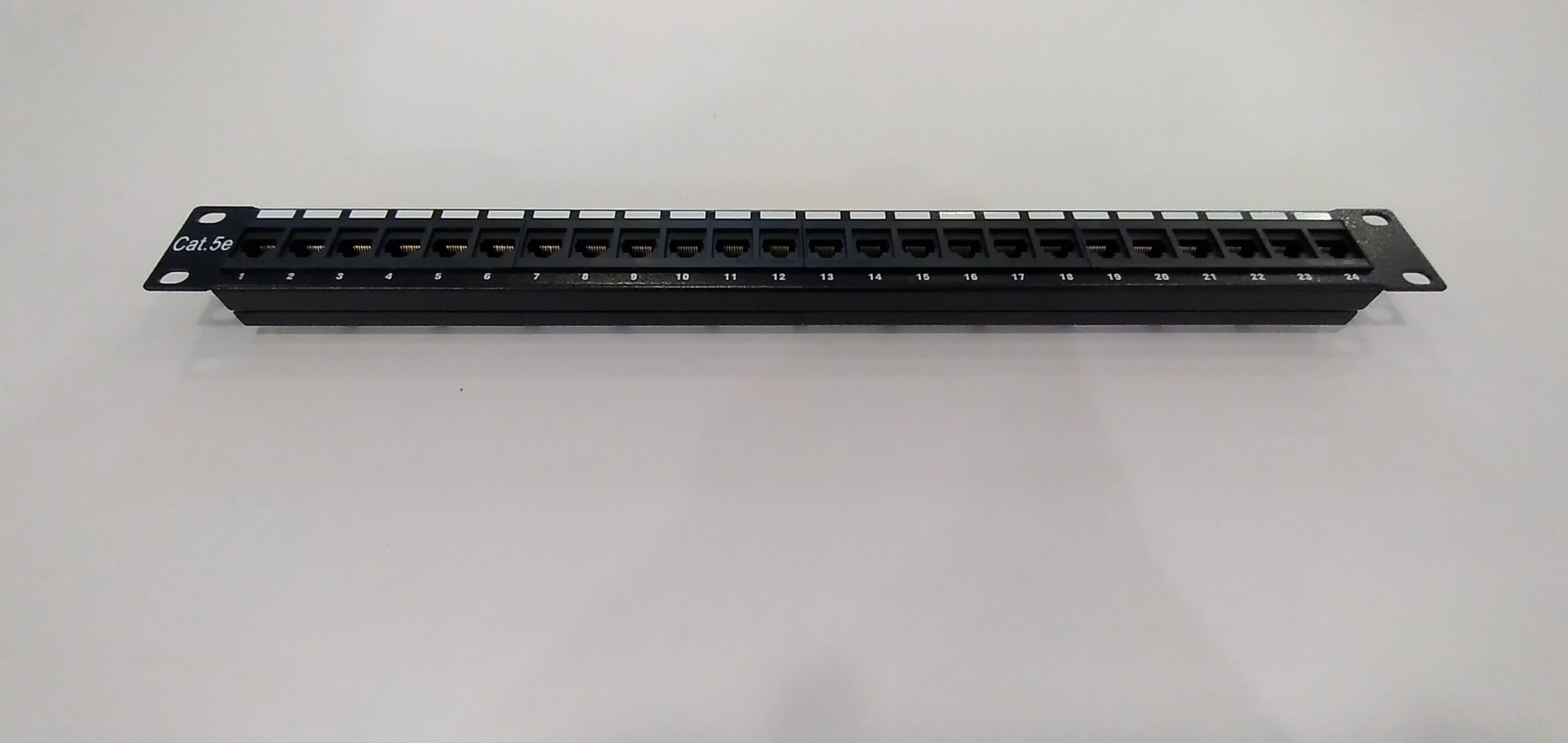 CAT 5E Patch Panel 24 Port - Image 9