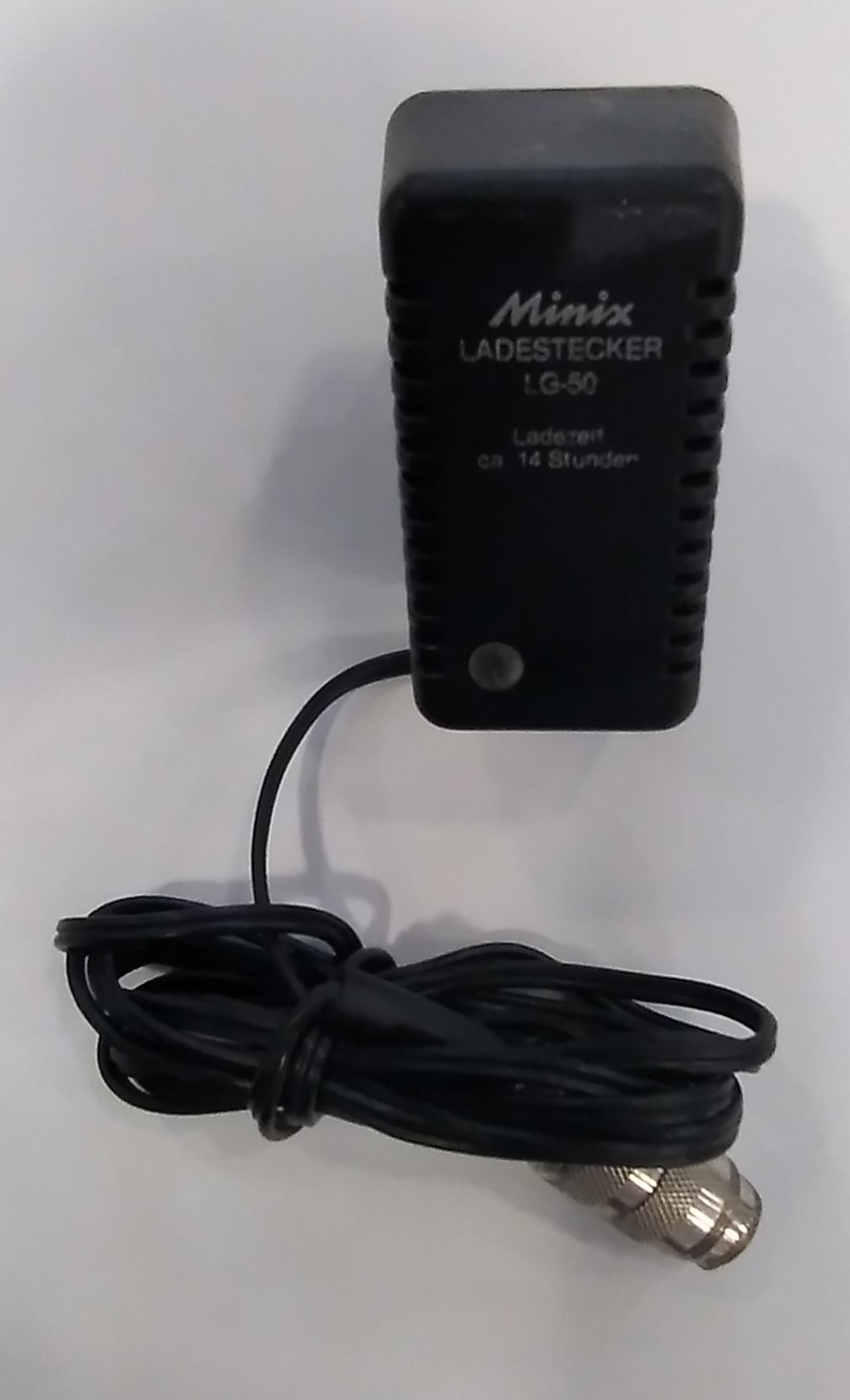 Minix Ladestecker LG50 Tápegység 15,95V