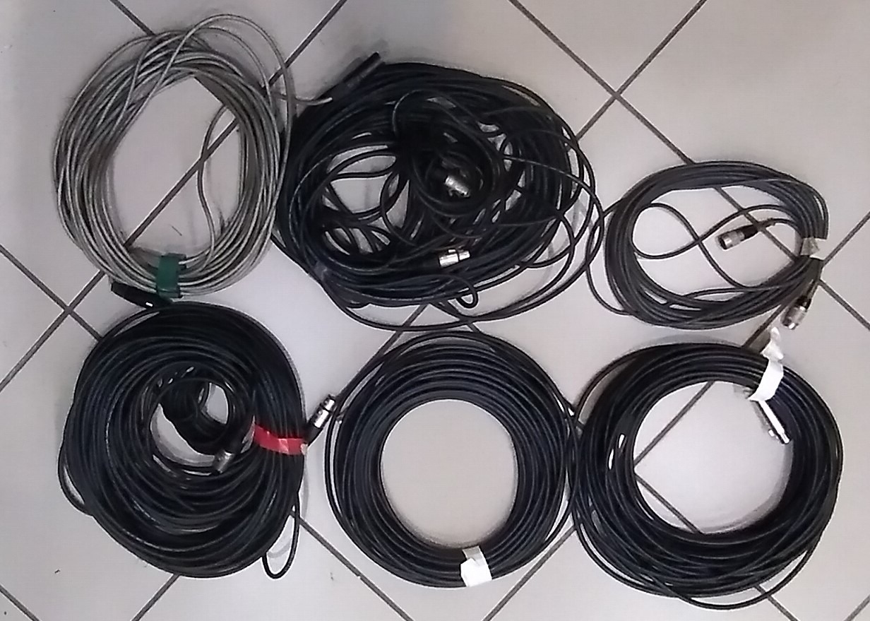 Mikrofon kábelek XLR csatlakozóval