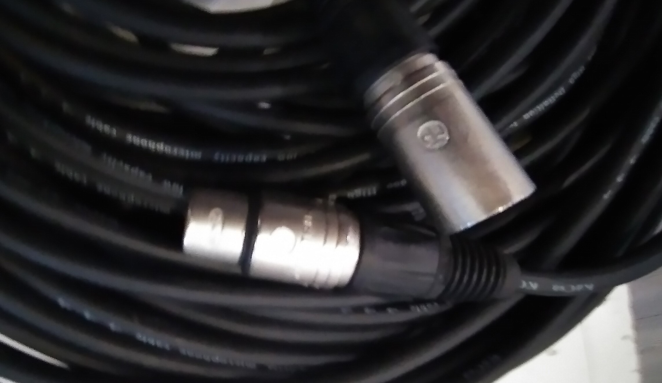 Mikrofon kábelek XLR csatlakozóval