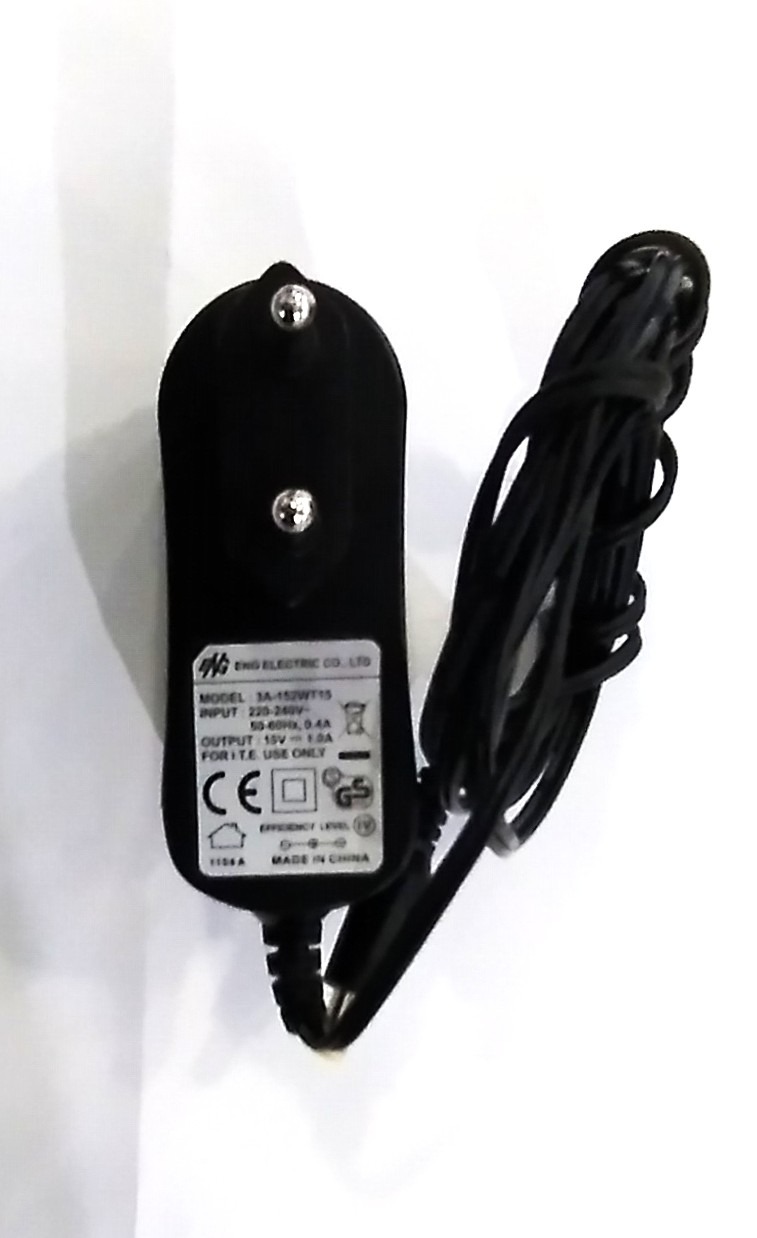 ENG Electronic Hálózati Tápegység 15V