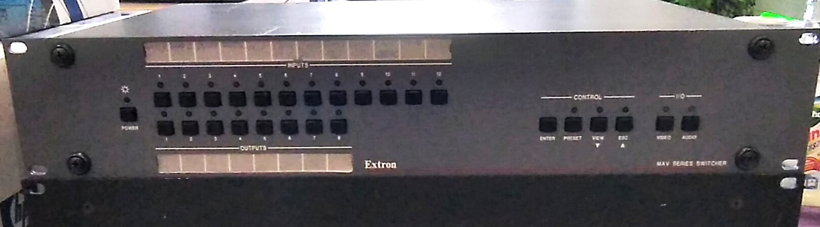 Extron CrossPoint szériás mátrix kapcsoló