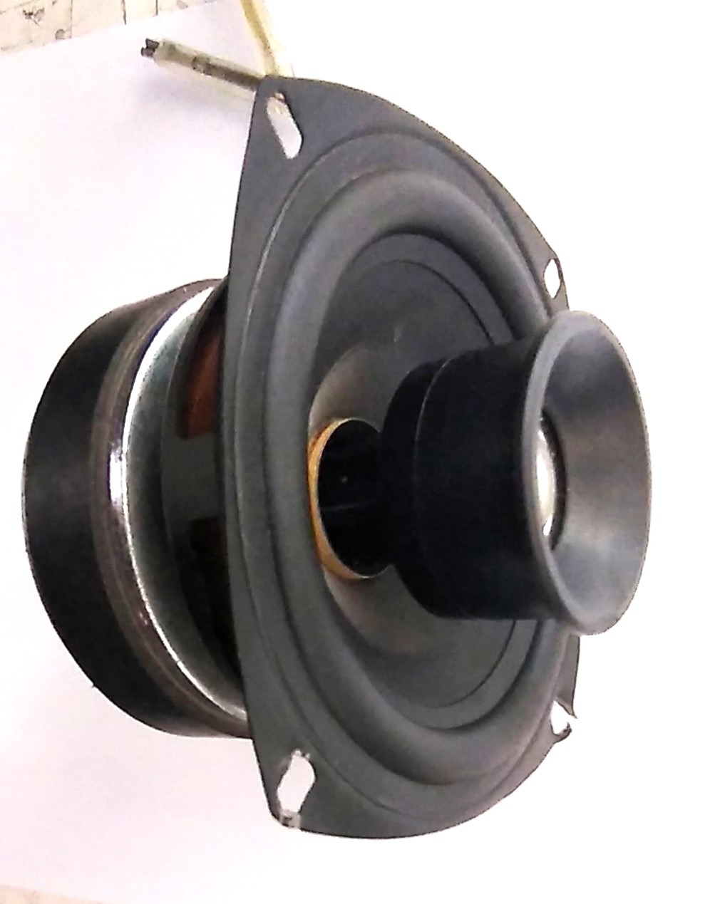 Monacor SPX-31M Kétutas HiFi Hangszóró