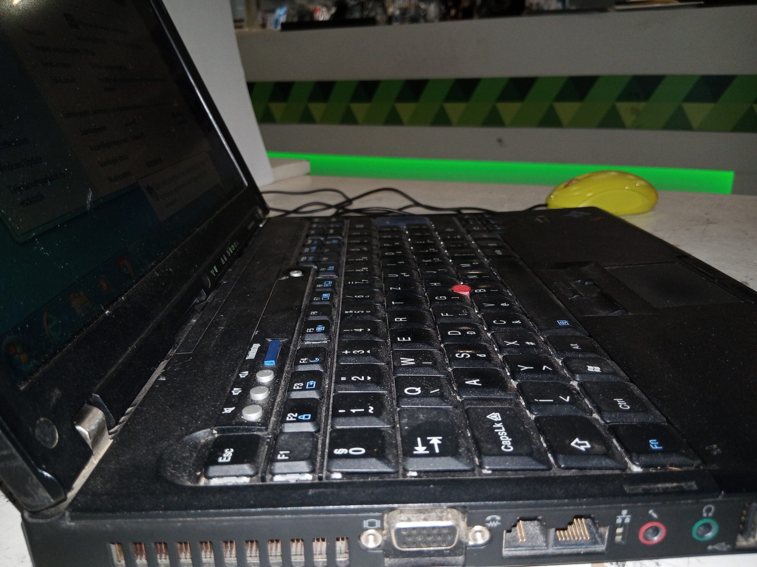 IBM T60 laptop (32Bit) - Image 4